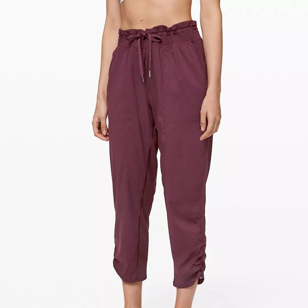 Lululemon Dance Studio Mid-Rise Cropped Pants